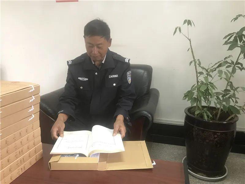 东哥最新辅助，引领智能生涯新潮流，探索科技前沿的实力