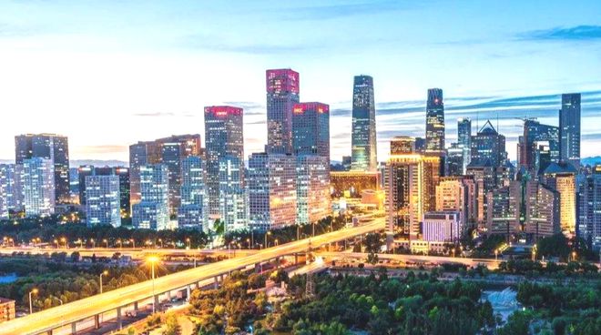 中国最新都会明珠崛起，展现无限活力与潜力