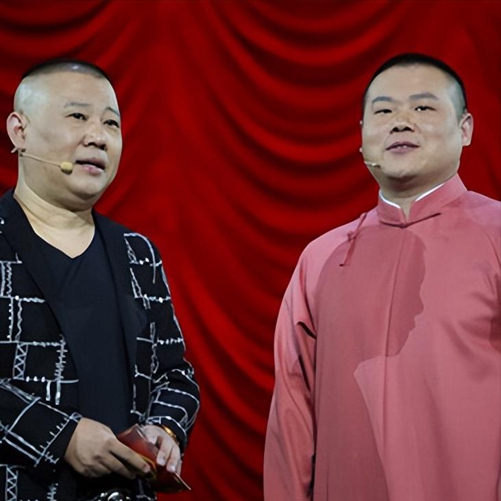 岳云鹏最新相声展现新时代风范，全场笑翻！