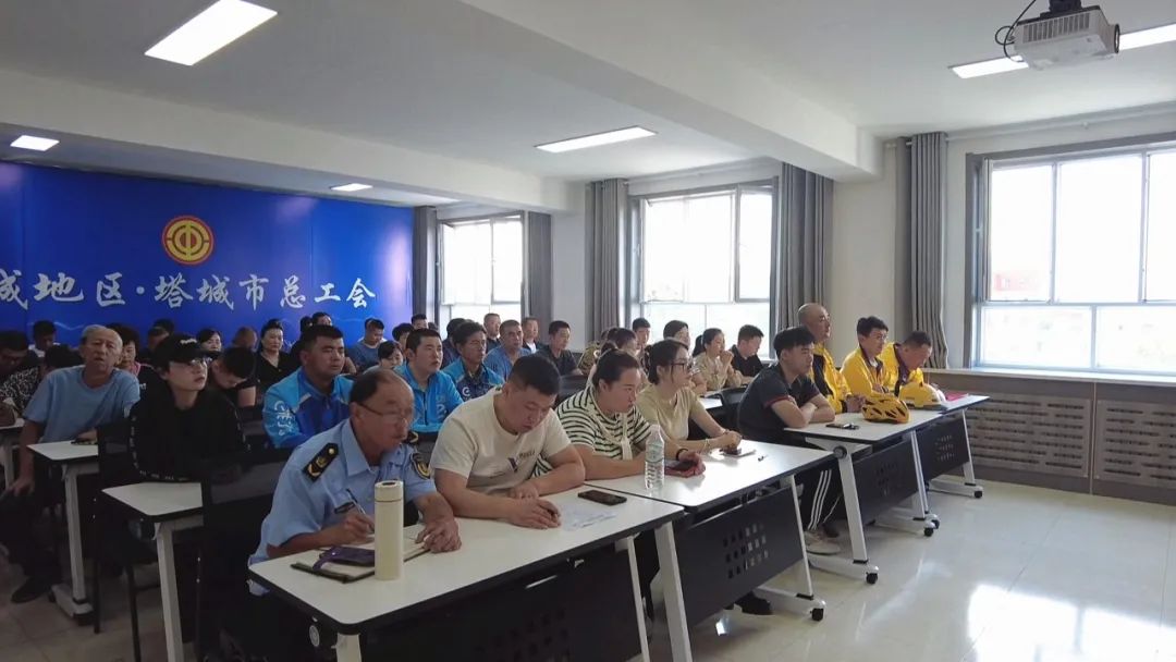 塔城地区市劳动和社会包管局最新项目研究剖析概况