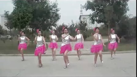 动动的最新广场舞，舞动生涯的活力之源