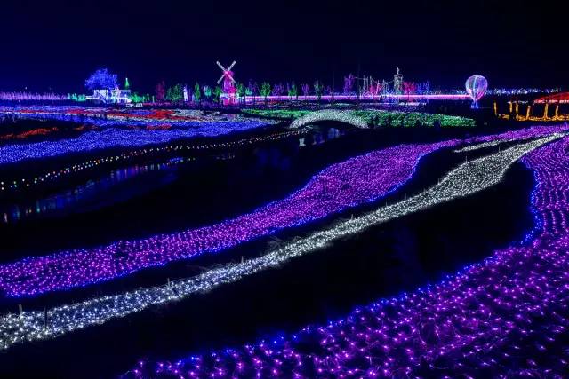2024新澳门免费挂牌灯牌,仿真手艺计划实现_ChromeOS92.371
