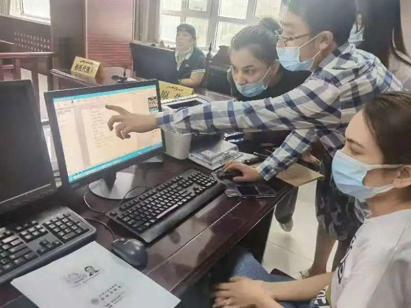 头屯河区科学手艺和工业信息化局向导团队最新概况，向导成员一览