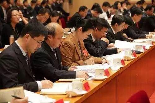中纪委最新动态，反腐斗争一连深入推进