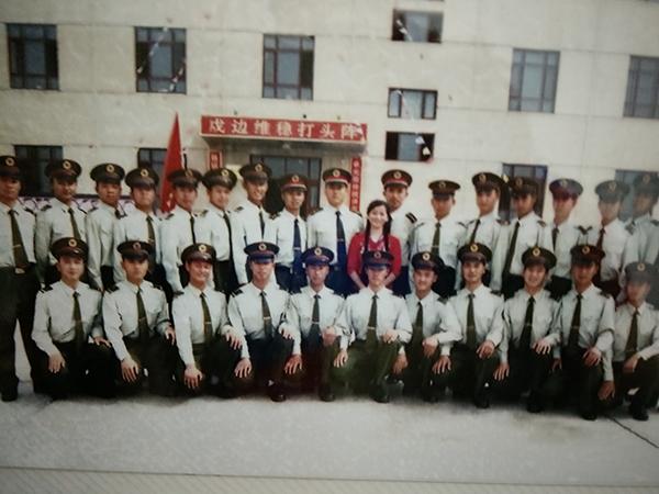 萧帅红