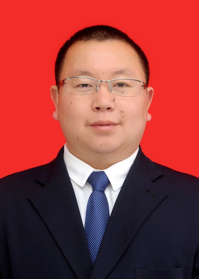 奉节县小学新任向导团队，引领未来教育的新实力首脑登。