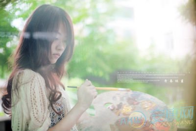 探索时尚潮流下的女生网名，最新女生网名精选
